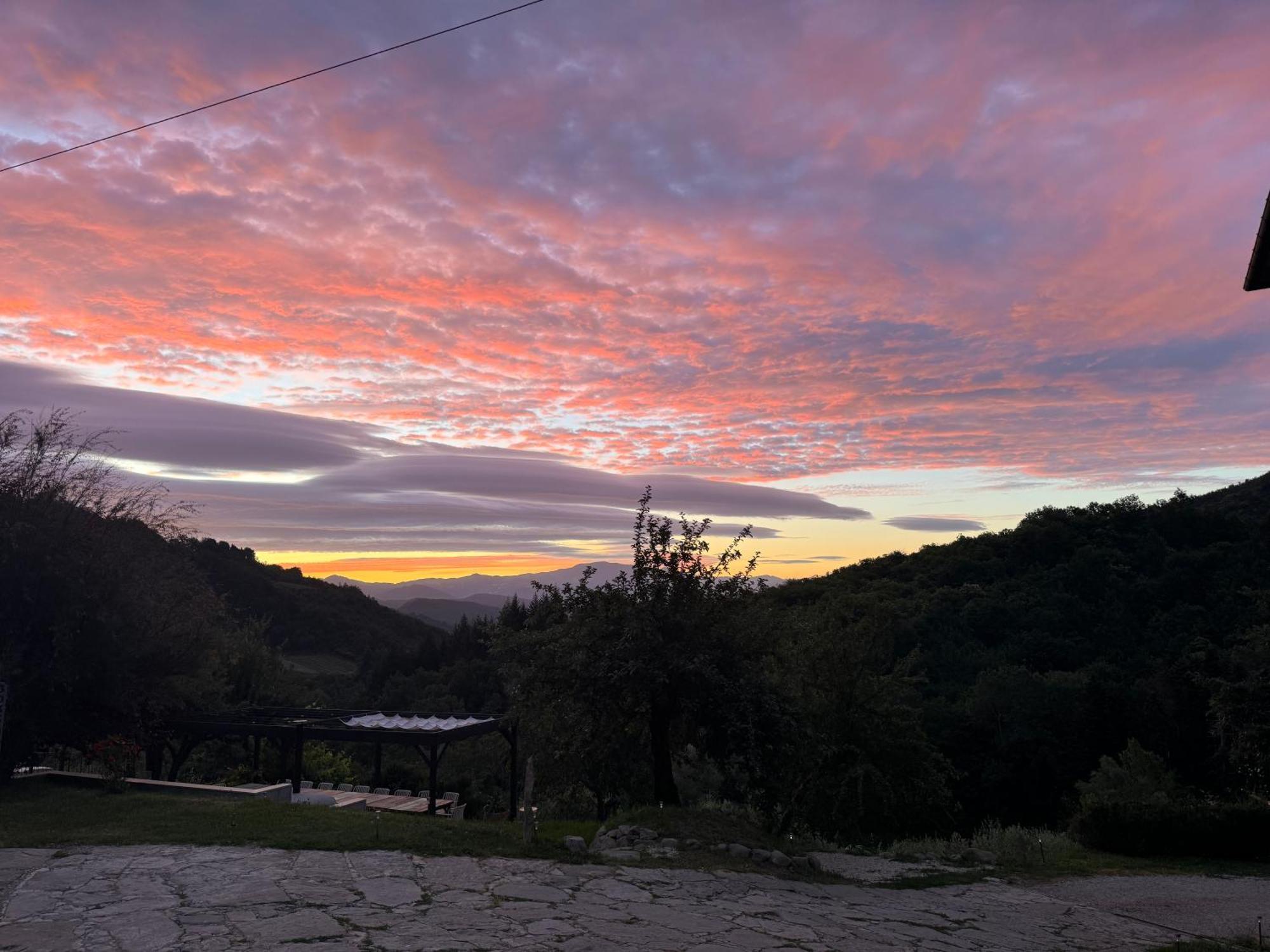 Bio Agriturismo Il Vigno Caprese Michelangelo Экстерьер фото